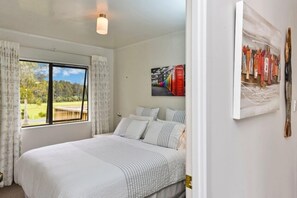 3 chambres, fer et planche Ă repasser, Wi-Fi gratuit