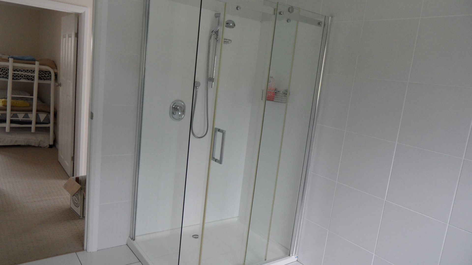 Carnarvon Bay Beach House — image 3