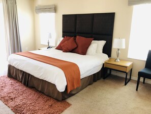 4 Schlafzimmer, Bügeleisen/Bügelbrett, WLAN, Bettwäsche