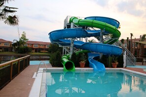 Beheizter Pool