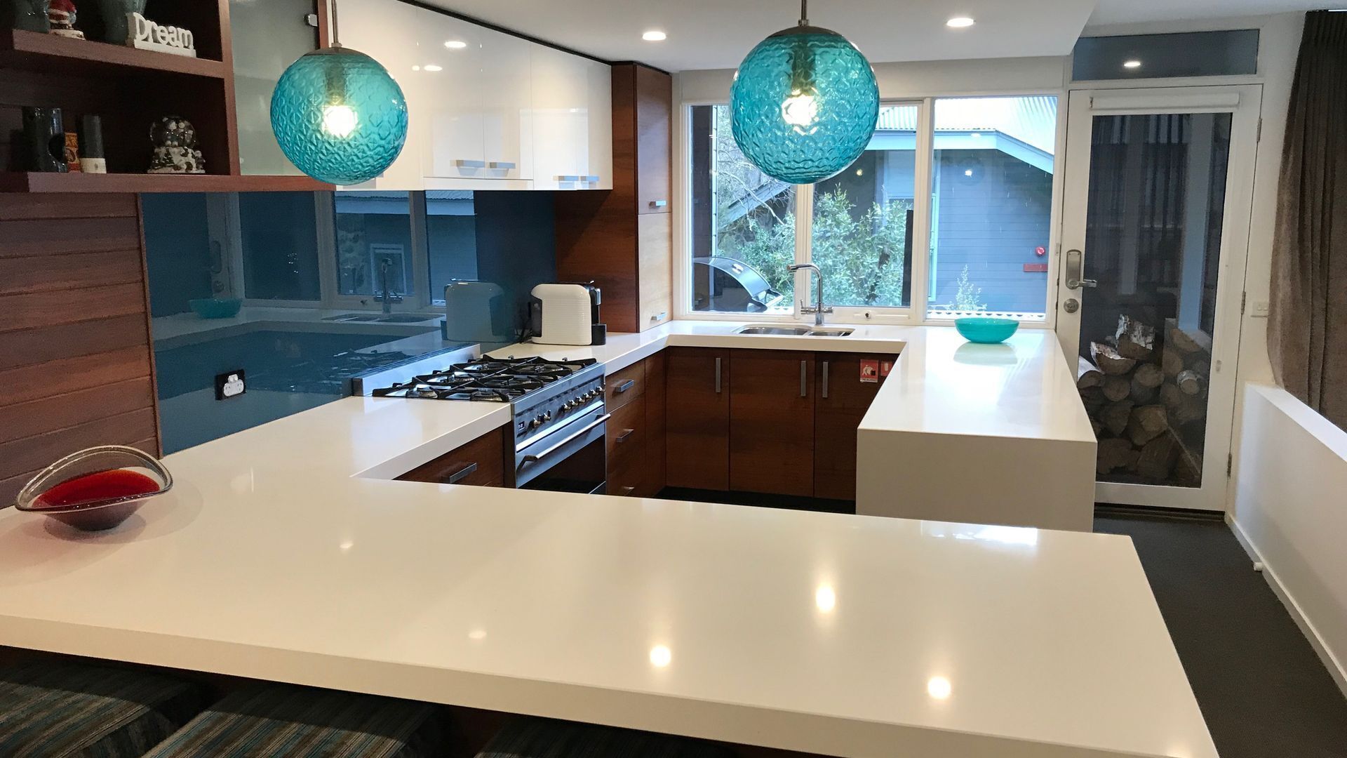 Luxury Mountain Chalet \"Woodridge\" THREDBO — image 9