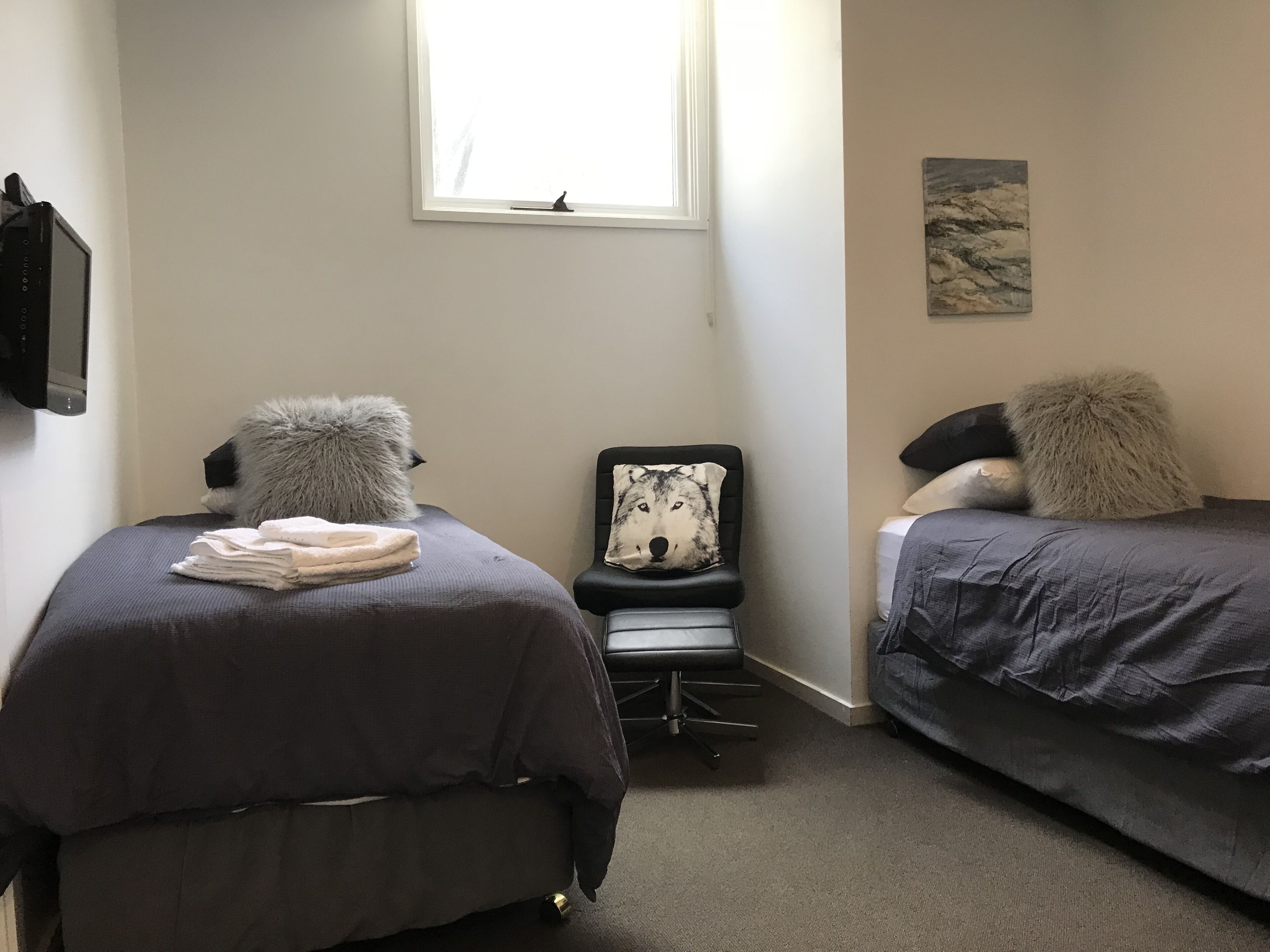Luxury Mountain Chalet \"Woodridge\" THREDBO — image 14