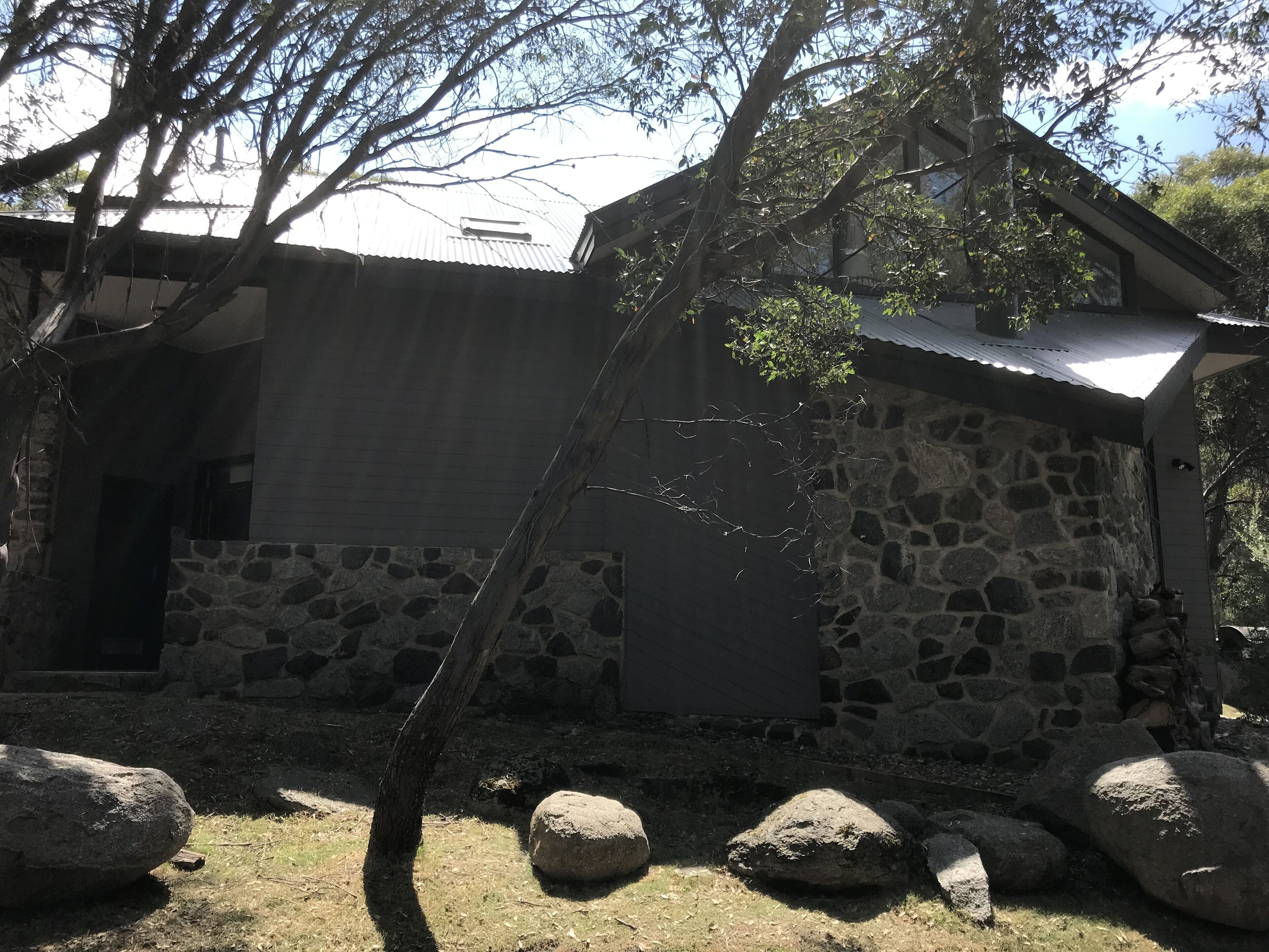 Luxury Mountain Chalet \"Woodridge\" THREDBO — image 17