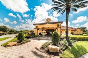 Property grounds - New Listing! Watersong Resort, 9mi to Disney & 18mi to Universal - FS106463 (Davenport)