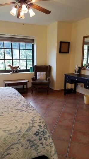 1 bedroom, desk, iron/ironing board, free WiFi