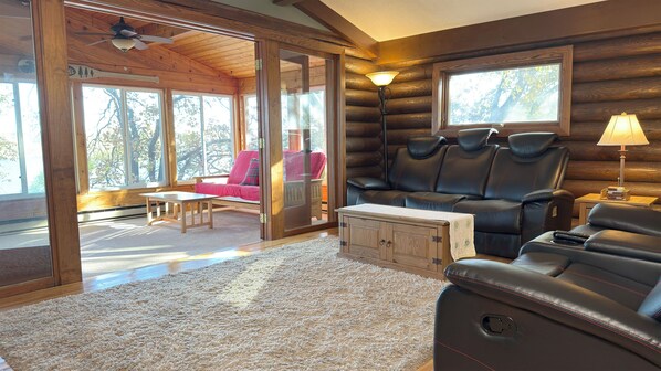 Smart TV, fireplace, DVD player, books