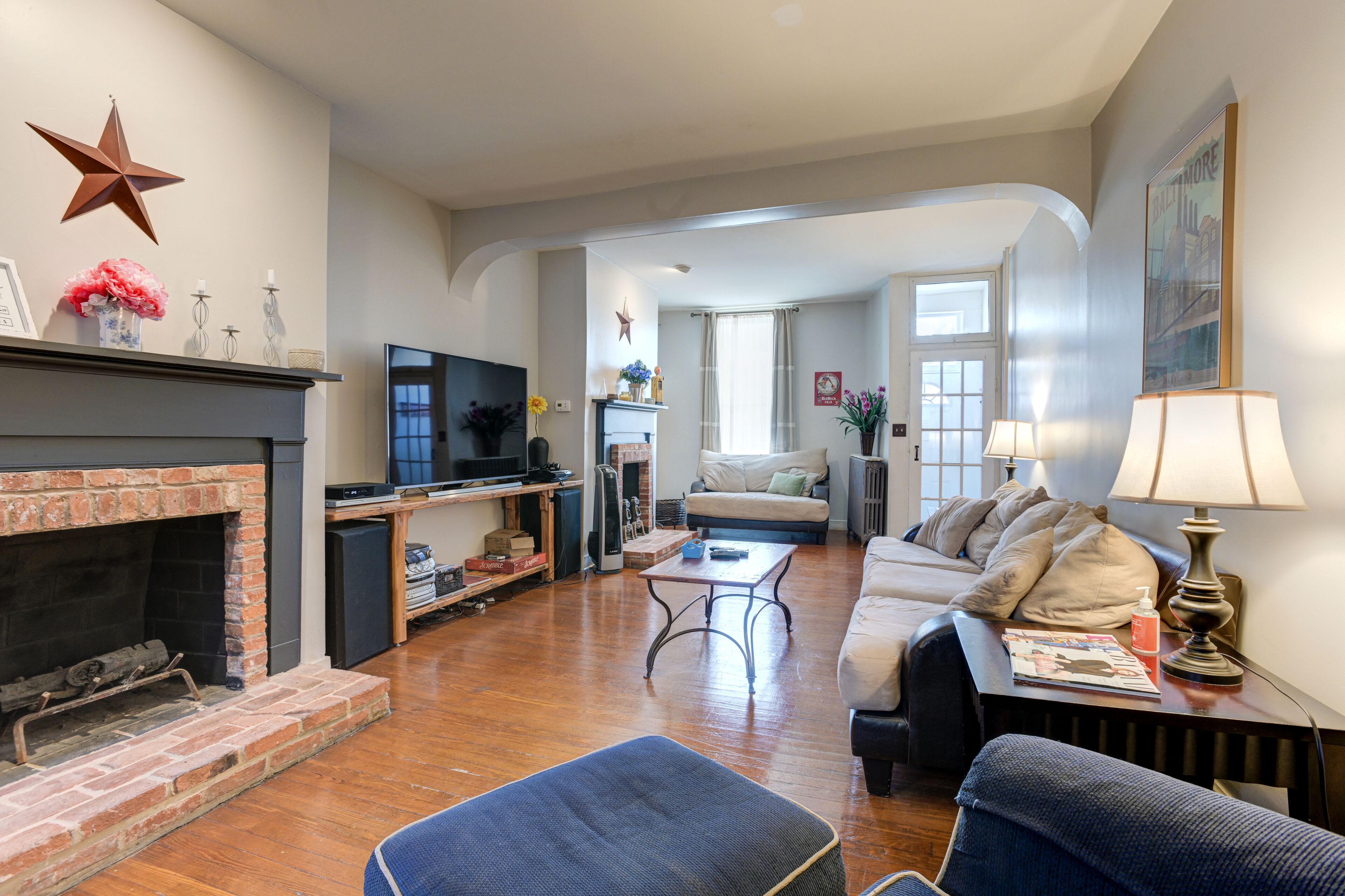 Downtown/Camden Yards- 600 feet from homeplate