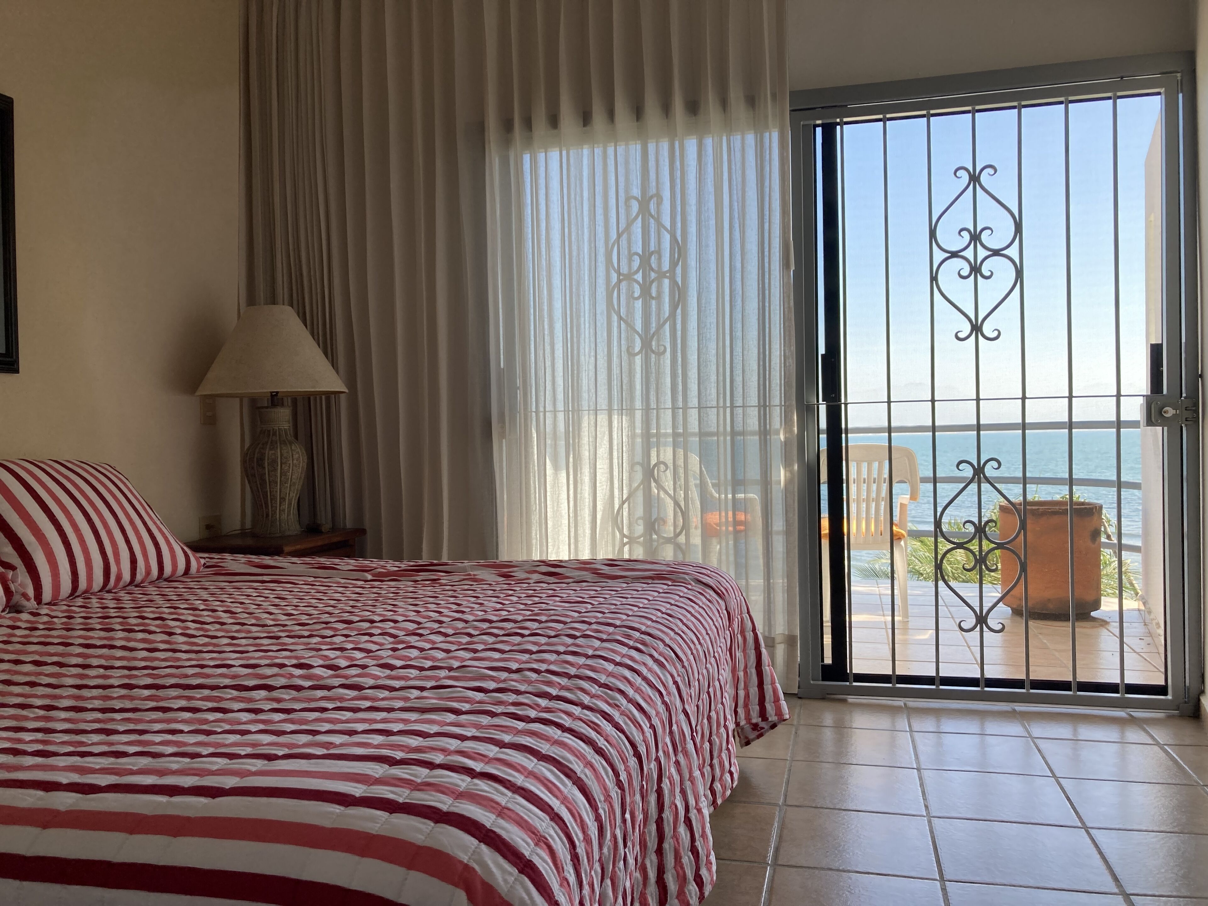 Private Oceanfront Home