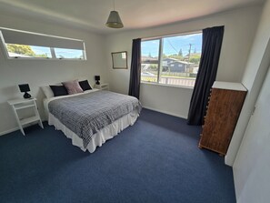 3 Schlafzimmer, Bügeleisen/Bügelbrett, kostenloses WLAN, Bettwäsche