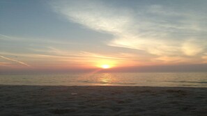 Am Strand, Liegestühle