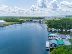 Marina - Water Lovers Retreat (Sanford)