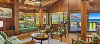 Wilikoki - a 6br/3ba beachfront home on Hanalei Bay