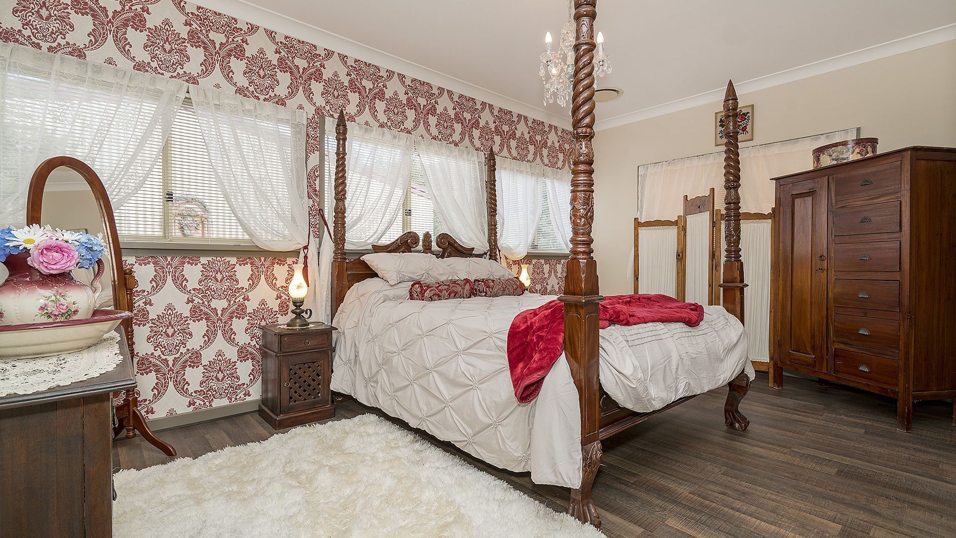 Hanna Cottage at Cavanough House Private secluded valley native birdsong romance