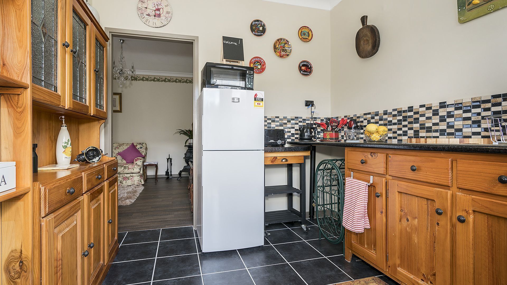 Hanna Cottage at Cavanough House Private secluded valley native birdsong romance