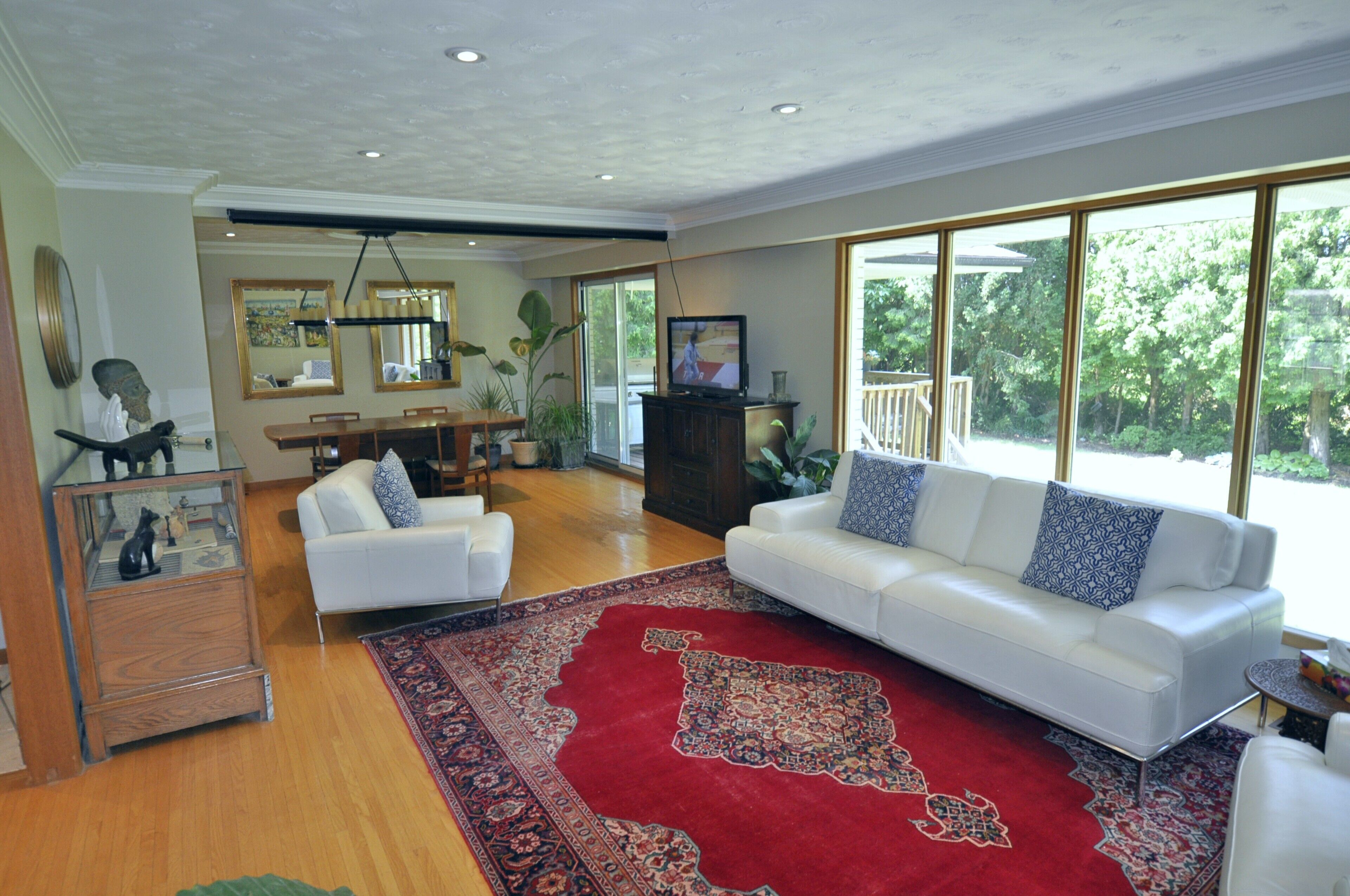 Niagara Acres, home away from home situated in the heart of Niagara wine country