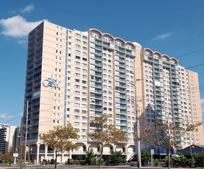 Exterior - XPLORIE ACTIVITIES & LINENS INCLUDED*! OCEAN VIEW!!! Cute 2 Bedroom With an Ocean View! (Ocean City)