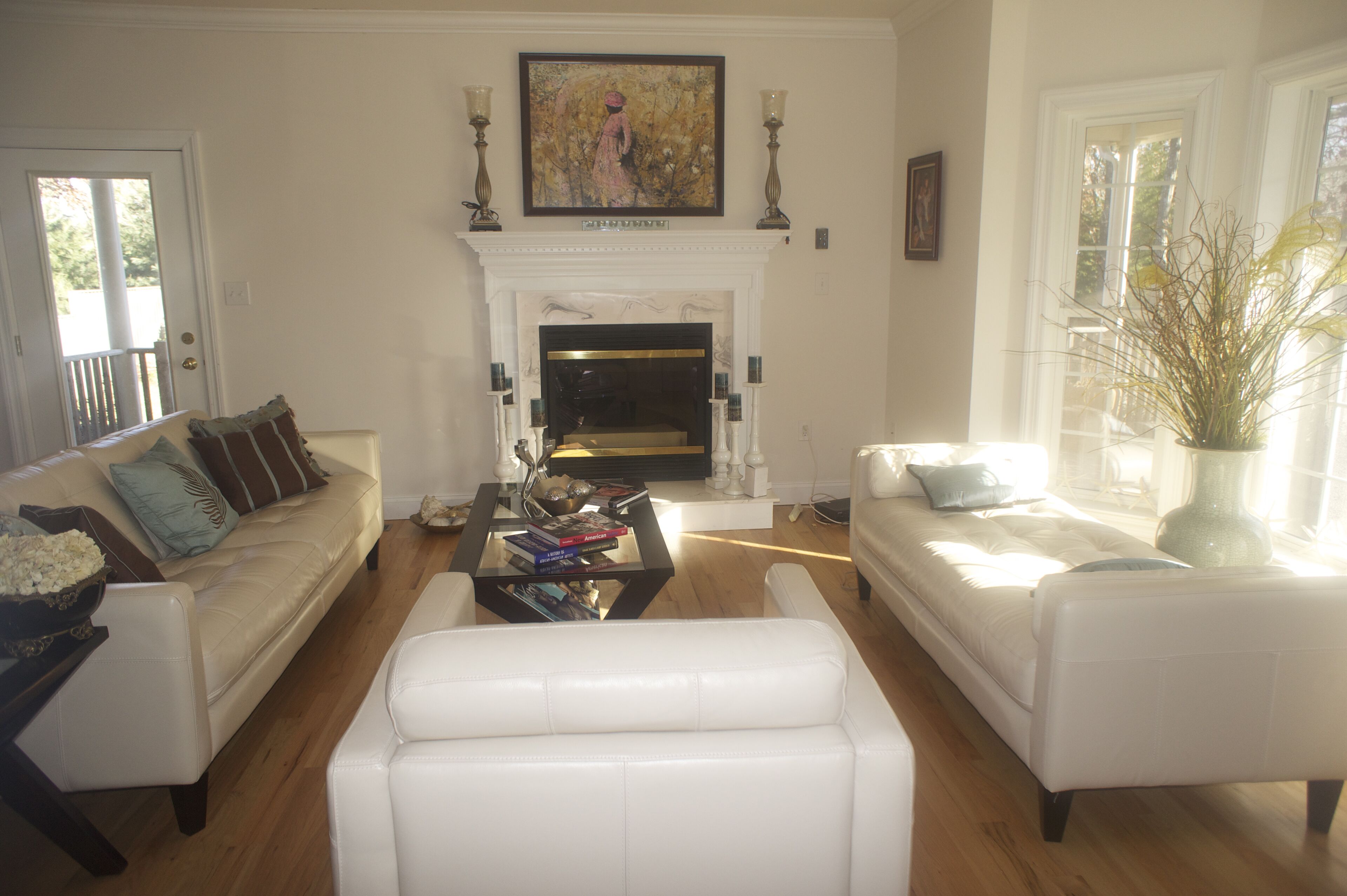 Beautiful Sag Harbor Village Home, Saltwater Pool, Walk to Beach & Village