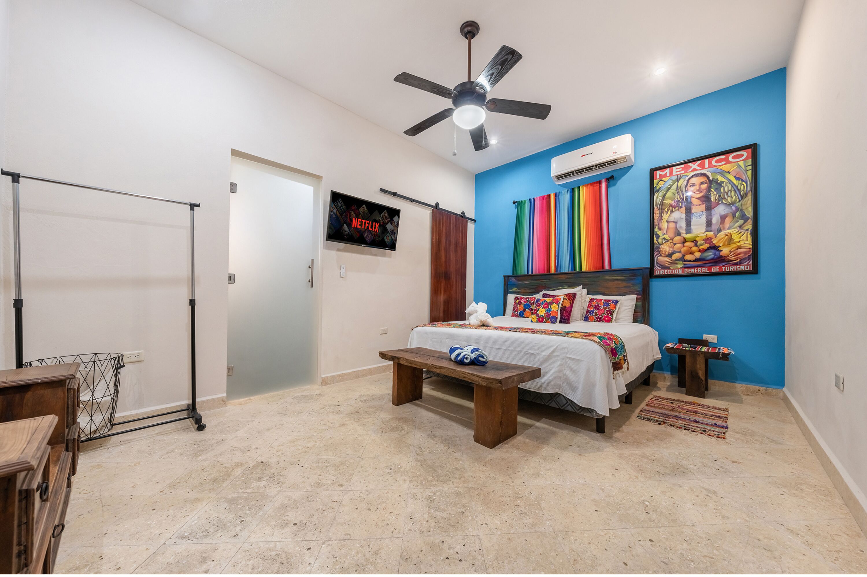 Fabulous 5 Bedroom ocean view custom home , Privacy and all amenities 