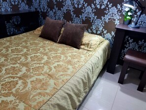 2 chambres, accès Internet, draps fournis