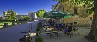 Countryside Holiday Apartment In Village Peresiji