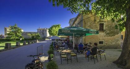 Countryside Holiday Apartment In Village Peresiji