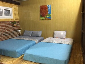 3 bedrooms, in-room safe, WiFi - Trang a precious host family (Ninh Bình (thành phố) (Ninh Bình))