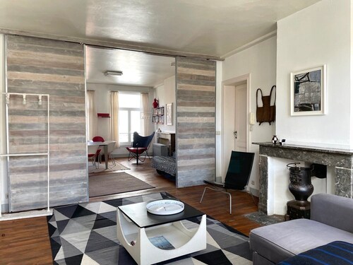 Viehättävä huoneisto Antwerpenin "historiallisessa sydämessä"