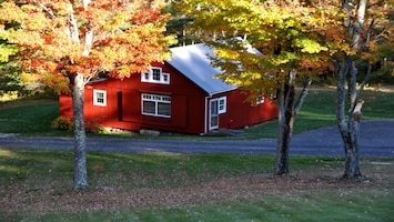 Nestled Cottage Surrounded With Nature