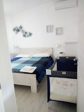 2 Schlafzimmer, Zimmersafe, Bügeleisen/Bügelbrett, kostenloses WLAN