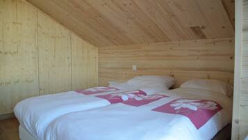 4 slaapkamers, reisbedje, gratis wifi