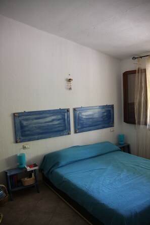 2 habitaciones, escritorio, wifi gratis y ropa de cama 