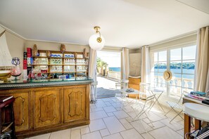 Bar (på overnattingsstedet)