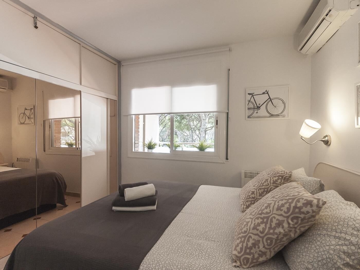 3 chambres, fer et planche à repasser, accès Internet, draps fournis
