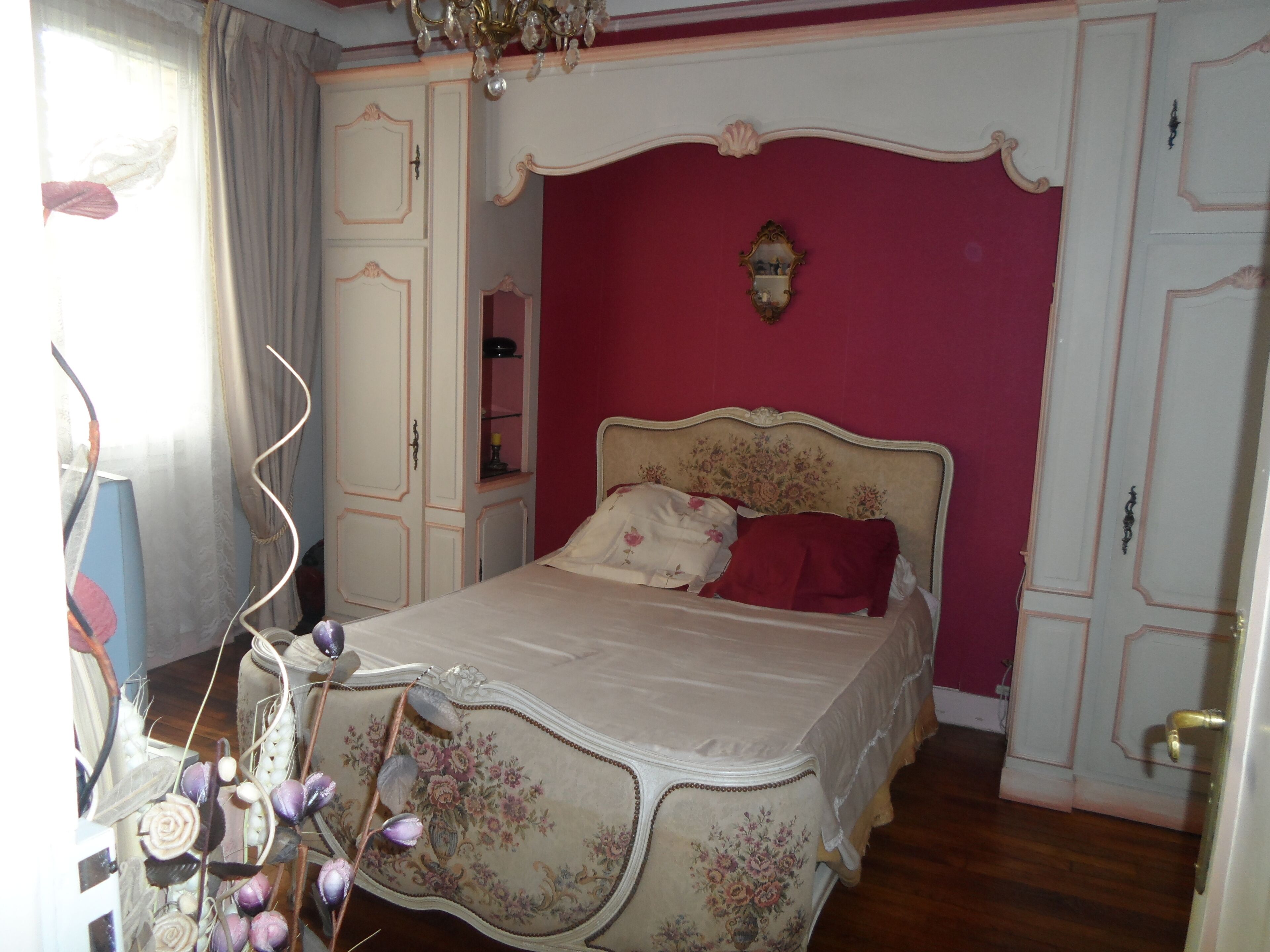 A corner of greenery near Paris & Metro