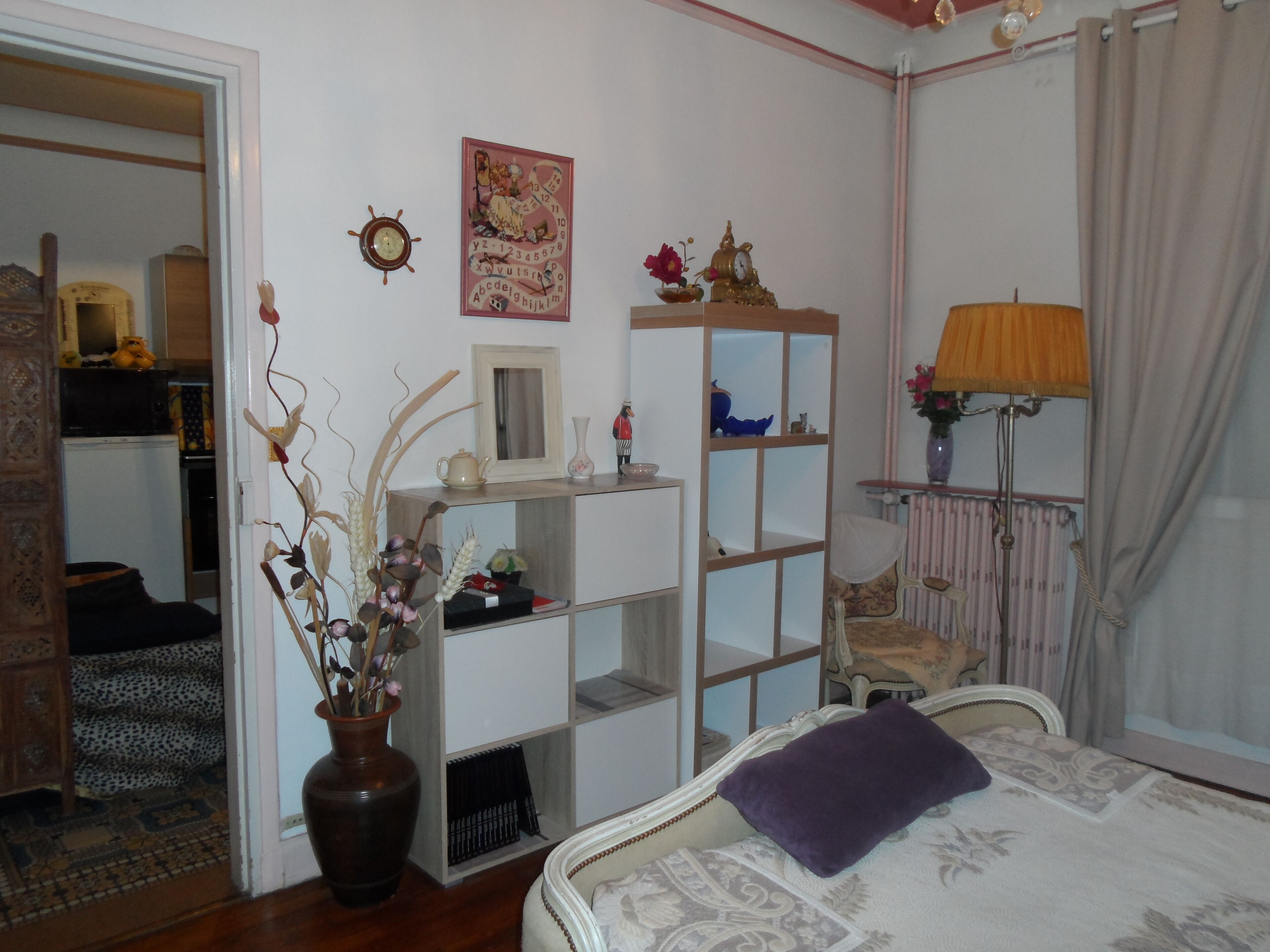 A corner of greenery near Paris & Metro