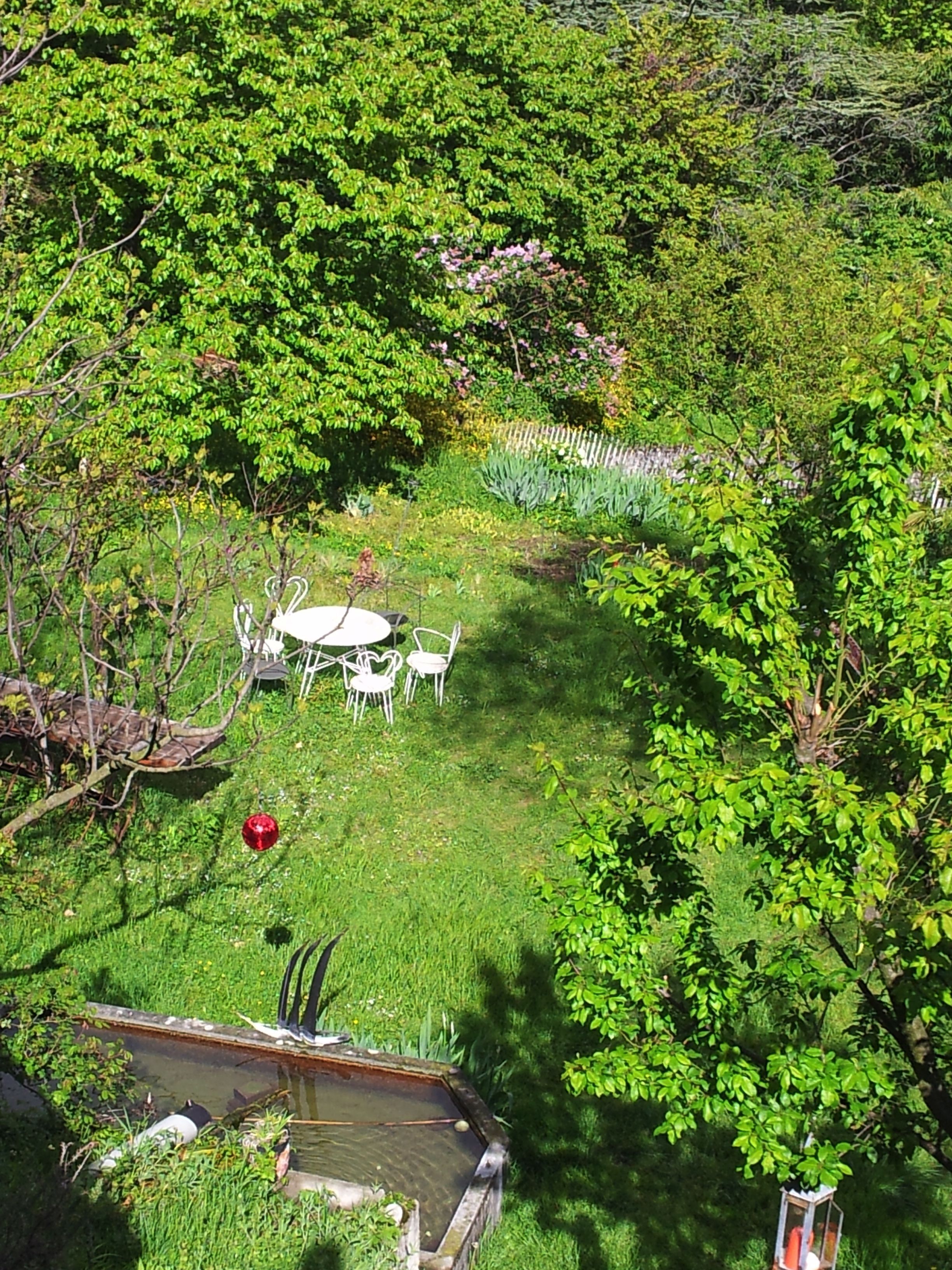 House / Loft- In a green bath with a view of the city-Welcome to the Lavoir!