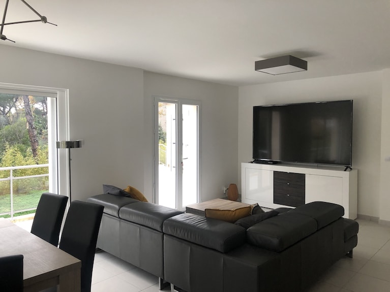Air-conditioned Detached Villa With Secure/heated Swimming Pool And Large Garden - Puget-sur-Argens