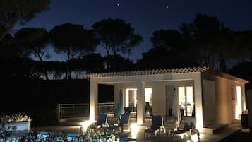 Piscine extérieure, piscine chauffée