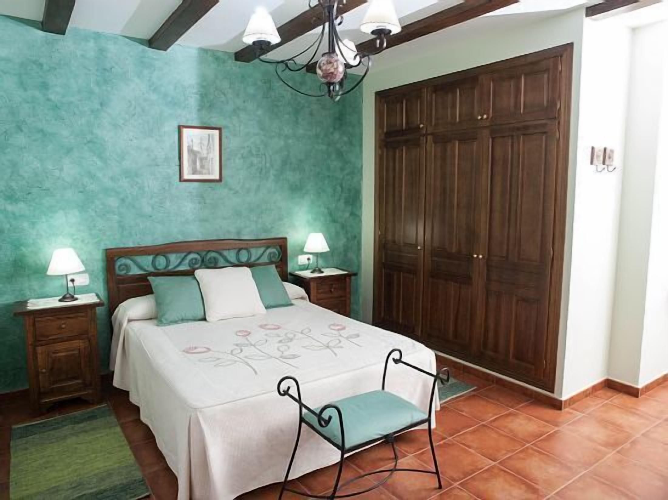 Special rural house for large groups with children