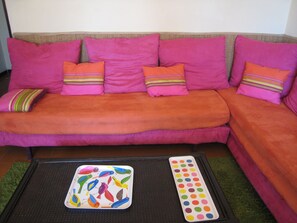 TV, books