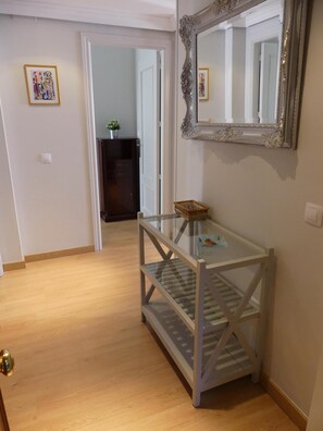 Interior - Cosy and quiet, on foot 10 minutes from the center and 20 minutes from the beaches (Malaga)