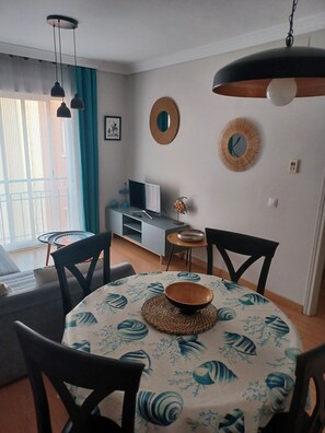 Interior - Cosy and quiet, on foot 10 minutes from the center and 20 minutes from the beaches (Malaga)