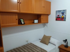 3 Schlafzimmer, Bügeleisen/Bügelbrett, WLAN, Bettwäsche