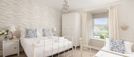 5 habitaciones, wifi y ropa de cama