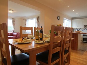 Dining - Spacious House With Amazing Sea View (Stranraer)