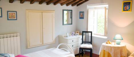 4 Schlafzimmer, Bügeleisen/Bügelbrett, Reisekinderbett, kostenloses WLAN