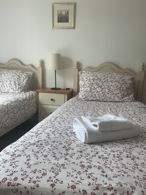 3 bedrooms, iron/ironing board, travel cot, free WiFi