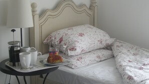 3 chambres, fer et planche à repasser, lit parapluie, Wi-Fi gratuit
