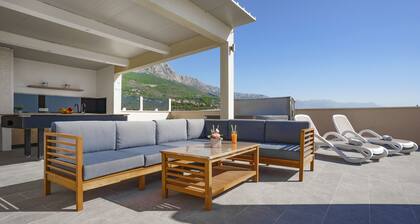 Apartamento soleado y tranquilo con terraza en la azotea