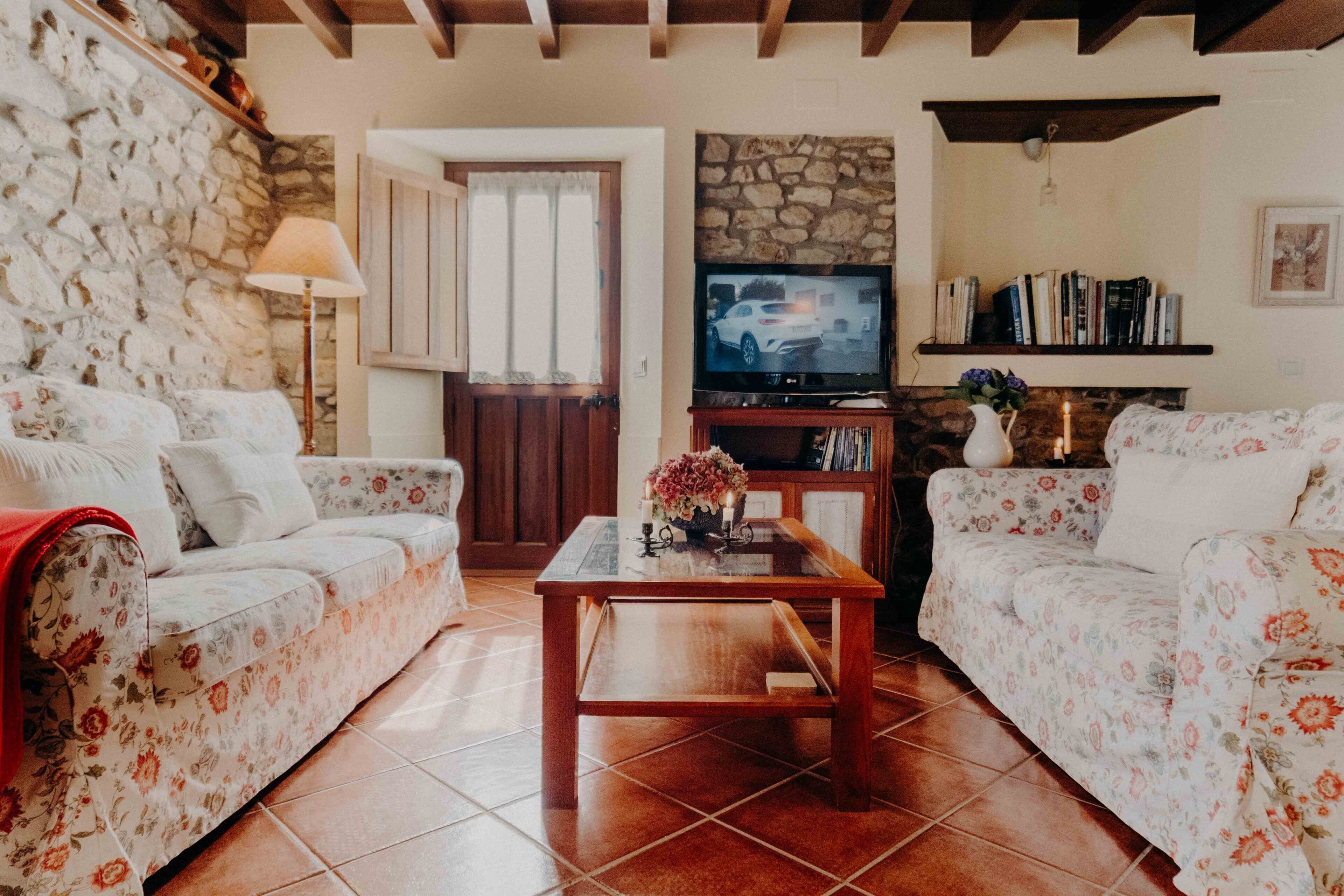 La Casa Del Campo, Cozy Cottage Next To The Beaches Of Cudillero - Asturias